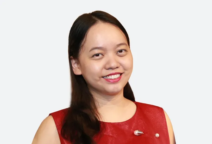 Clāra (Tuong-Minh) Ly-Le – International PR Guru