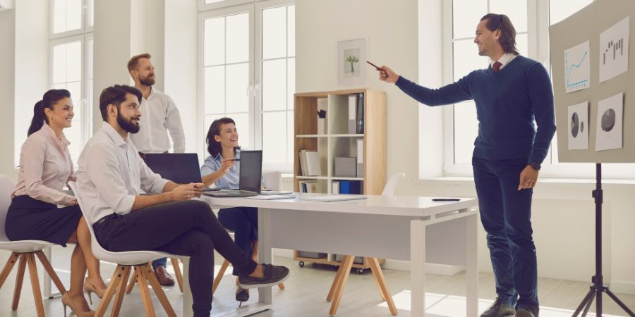 Image : 10 Life Lessons Every Young Leader Should Learn Before College