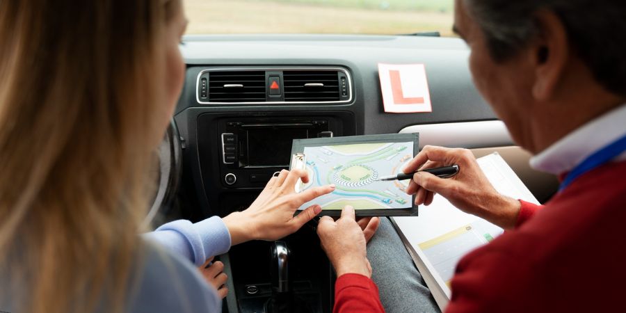 How Regional Car Shipping Services Manage Route Planning 2 How Regional Car Shipping Services Manage Route Planning