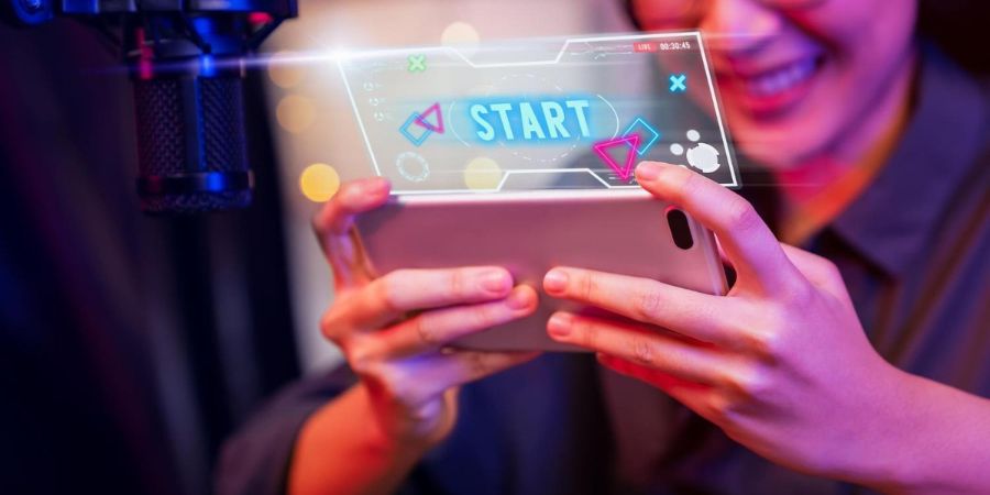 The Business of Attention: How Entertainment Platforms Compete for Engagement 1 The Business of Attention: How Entertainment Platforms Compete for Engagement