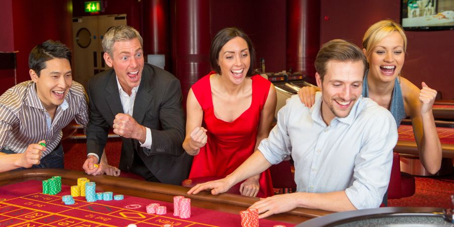 Jackpots at the 5£ Casinos – Types and Benefits for Players 1 Jackpots at the 5£ Casinos – Types and Benefits for Players