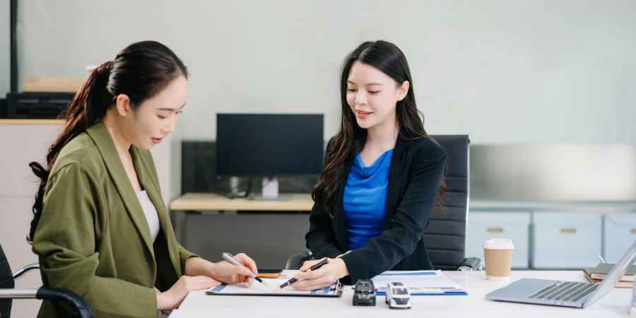 How Title Loans Work in Chicago: What Borrowers Should Know 9 How Title Loans Work in Chicago: What Borrowers Should Know